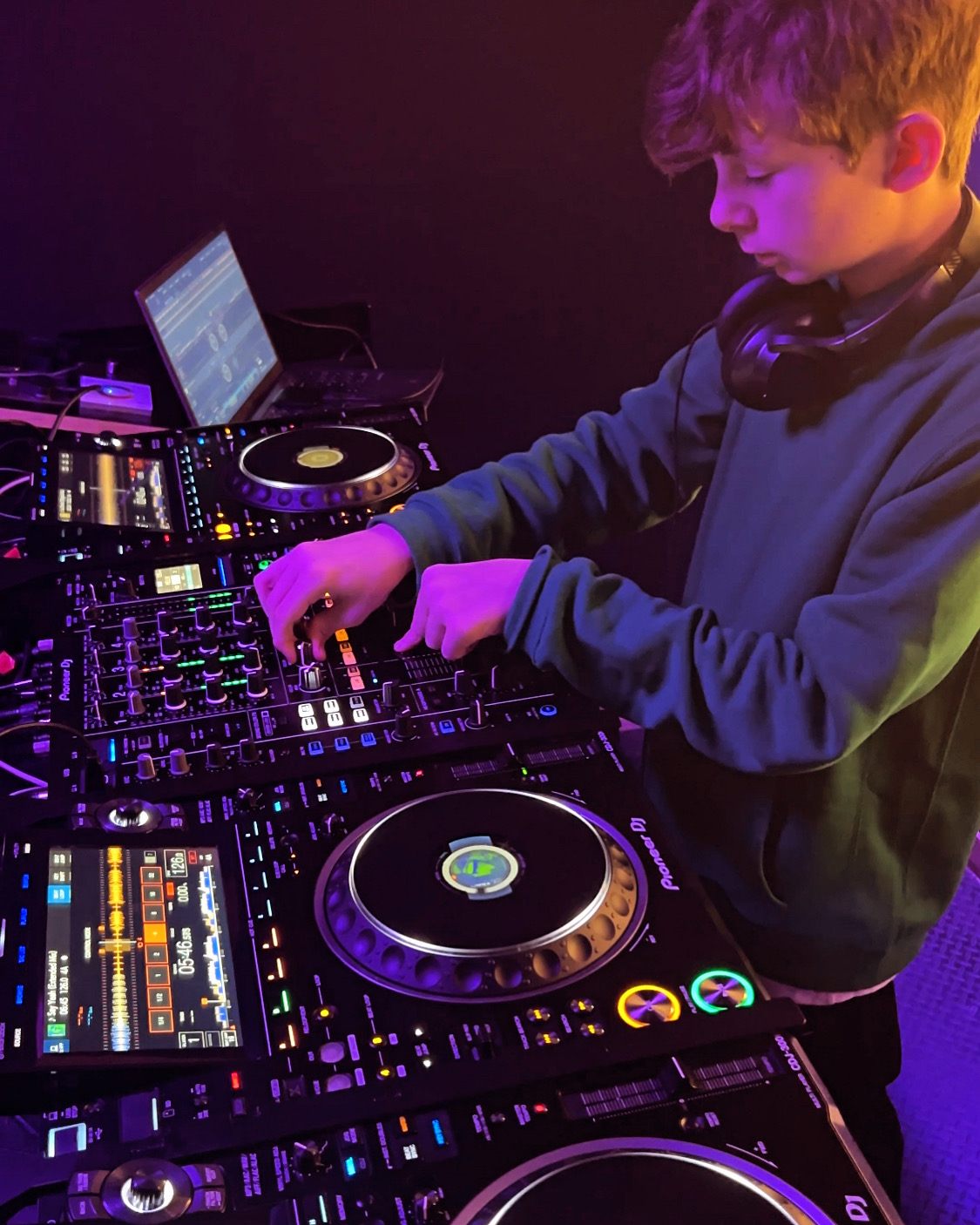 Zac Harris house and tech house DJ set at Pirate Studios Leeds